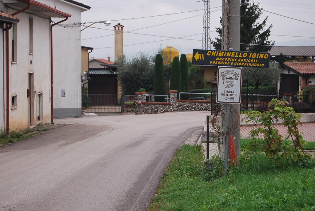 Tenuta Fortelongo Fara Vicentino Exteriör bild